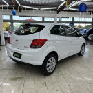 Chevrolet ONIX HATCH LT 1.4 8V FlexPower 5p Mec. 2015-4