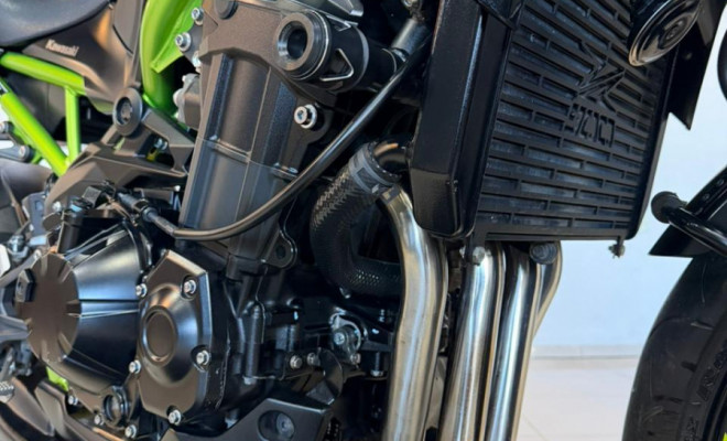 KAWASAKI Z900 SE 2021 Gasolina-1