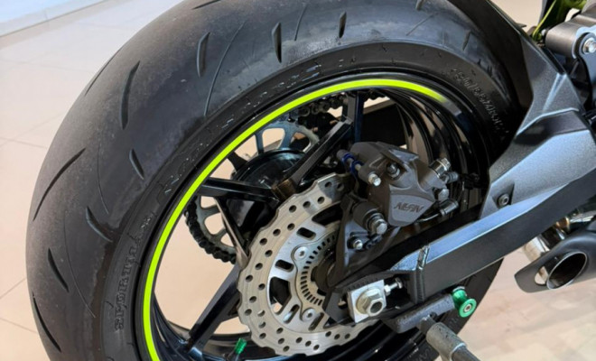 KAWASAKI Z900 SE 2021 Gasolina-3