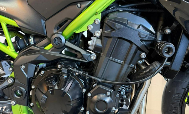 KAWASAKI Z900 SE 2021 Gasolina-2