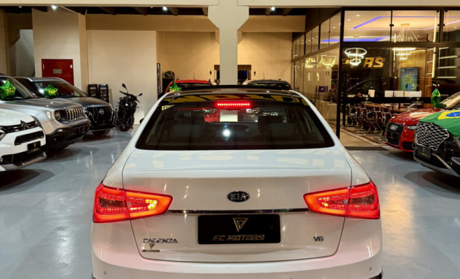 Kia Motors CADENZA EX 3.5 V6 24V Aut. 2014 Gasolina-17