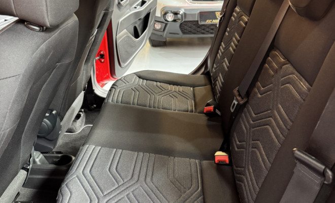 Fiat Strada Volcano 1.3 Flex 8V CD 2025 Flex-14