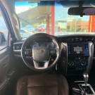 Toyota Hilux SW4 SR 4x2 2.7/ 2.7 Flex 16V Aut. 2017 Flex-6