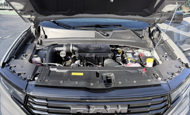 RAM RAMPAGE R/T HURRIC. 4 2.0 TB CD 4X4 Aut. 2025 Gasolina-7
