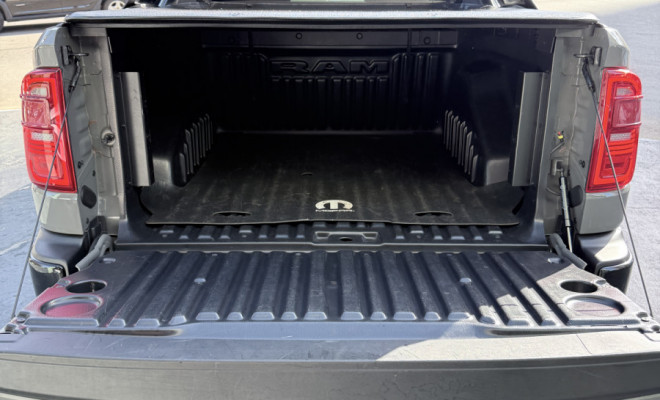 RAM RAMPAGE R/T HURRIC. 4 2.0 TB CD 4X4 Aut. 2025 Gasolina-3