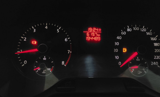 VW - VolksWagen Fox 1.6 Mi 8V 2013 Flex-12
