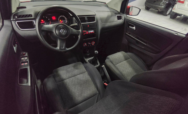 VW - VolksWagen Fox 1.6 Mi 8V 2013 Flex-9