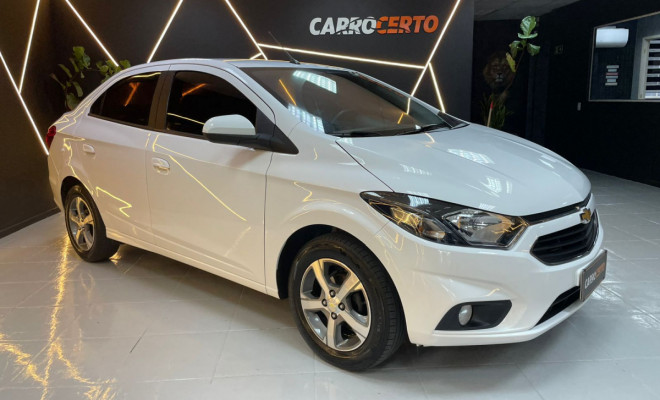 GM - Chevrolet PRISMA Sed. LTZ 1.4   2017 Flex   Ótimo espaço interno-0