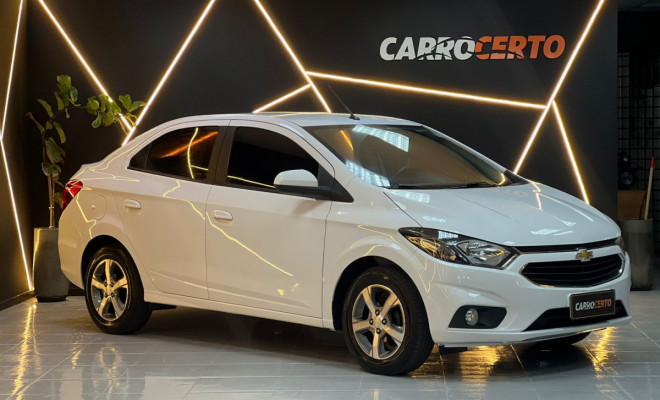 GM - Chevrolet PRISMA Sed. LTZ 1.4   2017 Flex   Ótimo espaço interno
