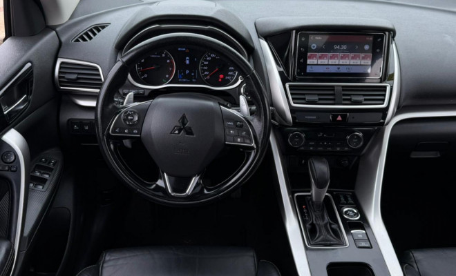 Mitsubishi Eclipse Cross HPE-S 1.5 16V 165cv Aut. 2019 Gasolina-8
