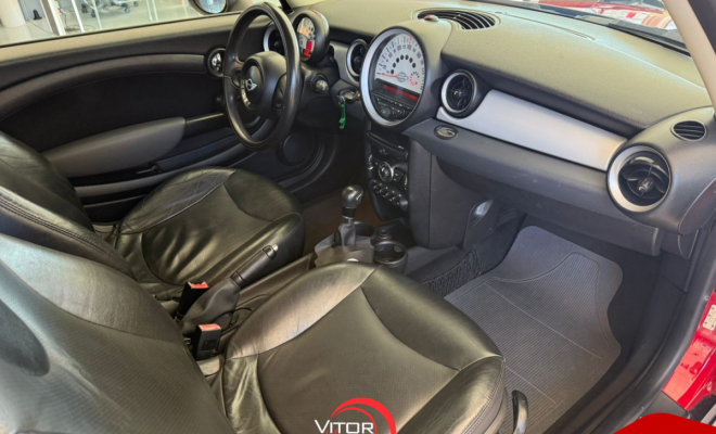 MINI ONE 1.6 Aut. 2012 Gasolina-7