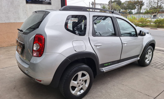 Renault DUSTER TECHROAD 4X4 2.0 16V Mec. 2015 Flex-5