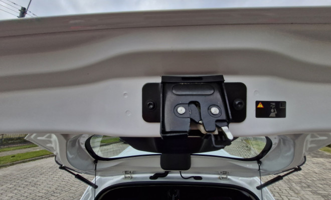 Renault KWID Zen 1.0 Flex 12V 5p Mec. 2019 Flex-11