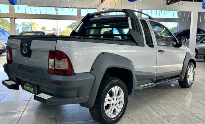 Fiat Strada Adventure 1.8 LOCKER Flex CE 2009-4