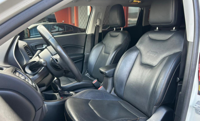 Jeep COMPASS LONGITUDE 2.0 4x2 Flex 16V Aut. 2018 Flex-9