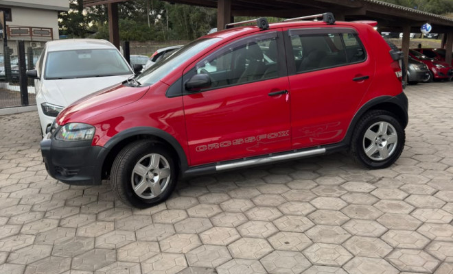 VW - VolksWagen CROSSFOX 1.6 Mi Total Flex 8V 5p 2010 Flex-1