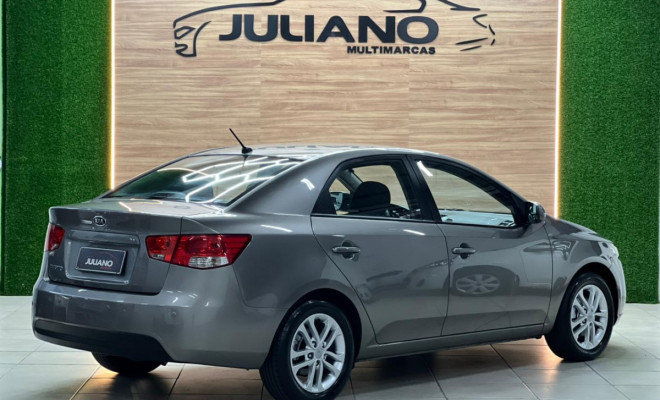 Kia Motors Cerato 1.6 16V Mec. 2012 Gasolina-2