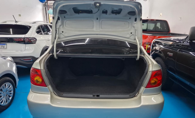 Toyota Corolla XEi 1.8 16V Mec. 2003 Gasolina-6