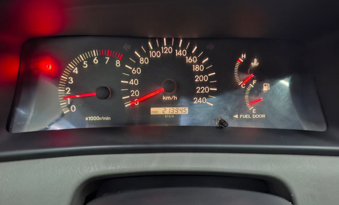 Toyota Corolla XEi 1.8 16V Mec. 2003 Gasolina-24