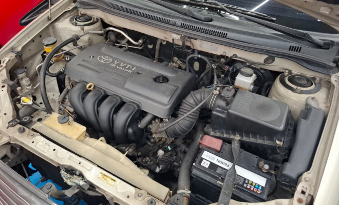 Toyota Corolla XEi 1.8 16V Mec. 2003 Gasolina-21