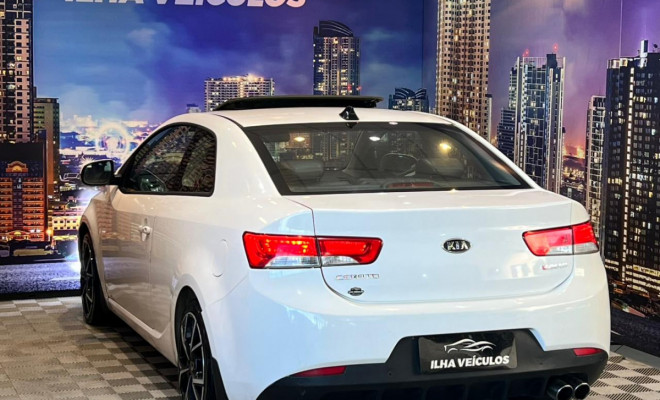 Kia Motors Cerato KOUP 2.0 16V Aut. 2013 Flex-5