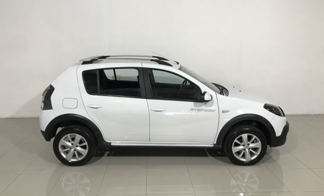 Renault SANDERO Expression Hi-Flex 1.6 8V 5p 2014 Flex-6