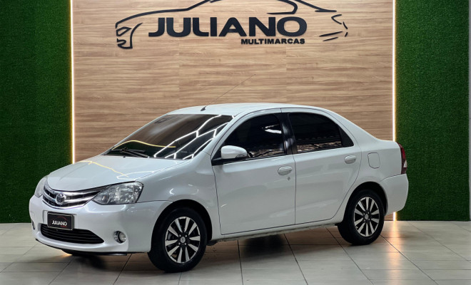 Toyota ETIOS PLATINUM Sed. 1.5 Flex 16V 4p Mec. 2016-0