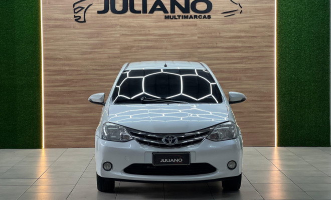 Toyota ETIOS PLATINUM Sed. 1.5 Flex 16V 4p Mec. 2016-11