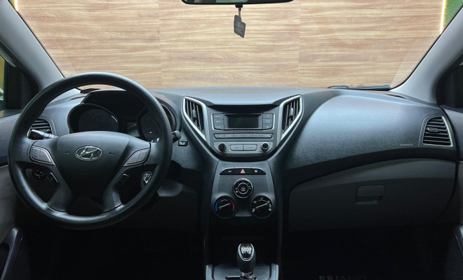 Hyundai HB20S C.Style/C.Plus1.6 Flex 16V Aut. 4p 2016-4