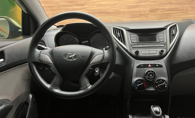 Hyundai HB20S C.Style/C.Plus1.6 Flex 16V Aut. 4p 2016-5