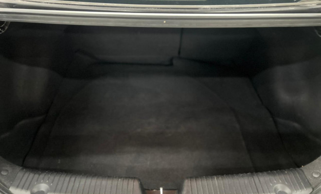 Hyundai HB20S Premium 1.6 Flex 16V Aut. 4p 2015-9