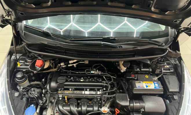 Hyundai HB20S Premium 1.6 Flex 16V Aut. 4p 2015-10