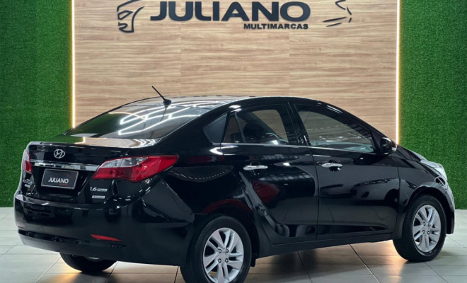 Hyundai HB20S Premium 1.6 Flex 16V Aut. 4p 2015-1