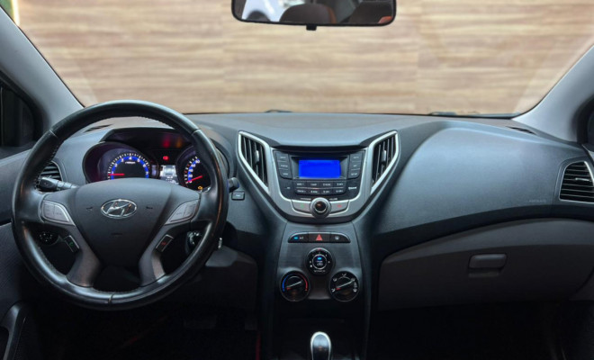 Hyundai HB20S Premium 1.6 Flex 16V Aut. 4p 2015-4