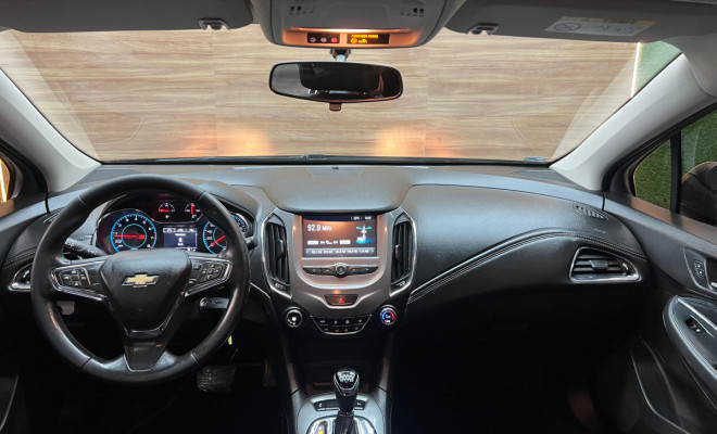 GM - Chevrolet CRUZE LT 1.4 16V Turbo Flex 4p Aut. 2017-3