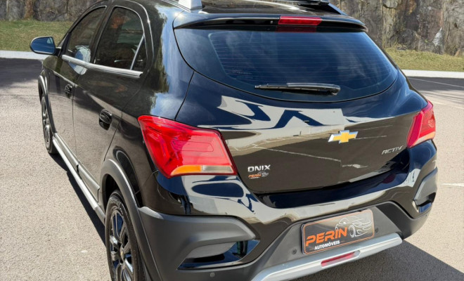 GM - Chevrolet ONIX HATCH ACTIV 1.4 8V Flex 5P Aut. 2019 Flex-6