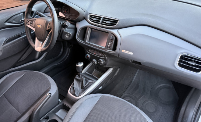 GM - Chevrolet ONIX HATCH ACTIV 1.4 8V Flex 5p Mec. 2019 Flex-5