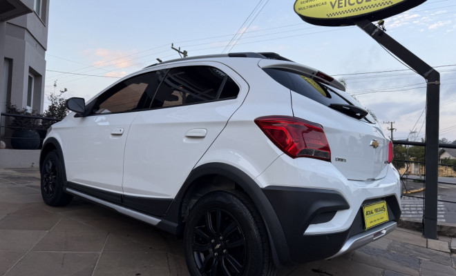 GM - Chevrolet ONIX HATCH ACTIV 1.4 8V Flex 5p Mec. 2019 Flex-3