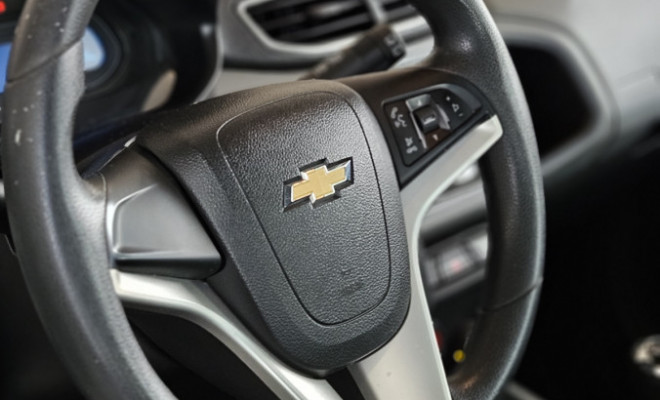GM - Chevrolet ONIX HATCH LT 1.0 8V FlexPower 5p Mec. 2018 Flex-6
