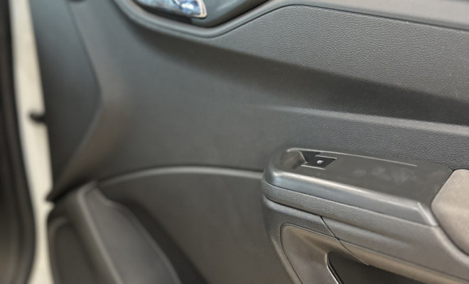Chevrolet PRISMA Sed. LT 1.4 FlexPower 4p 2015-8
