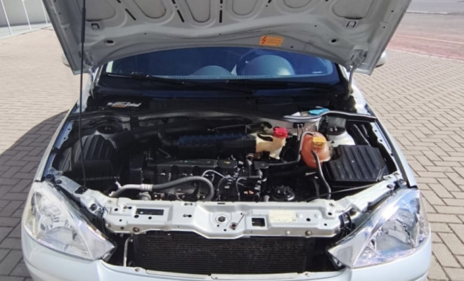 GM - Chevrolet Corsa Sed. Premium 1.4 8V ECONOFLEX 4p 2009 Gasolina-6