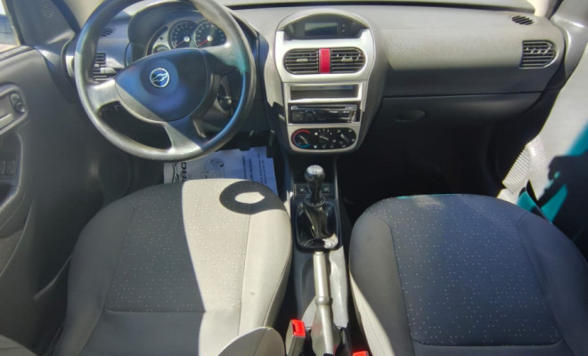 GM - Chevrolet Corsa Sed. Premium 1.4 8V ECONOFLEX 4p 2009 Gasolina-4