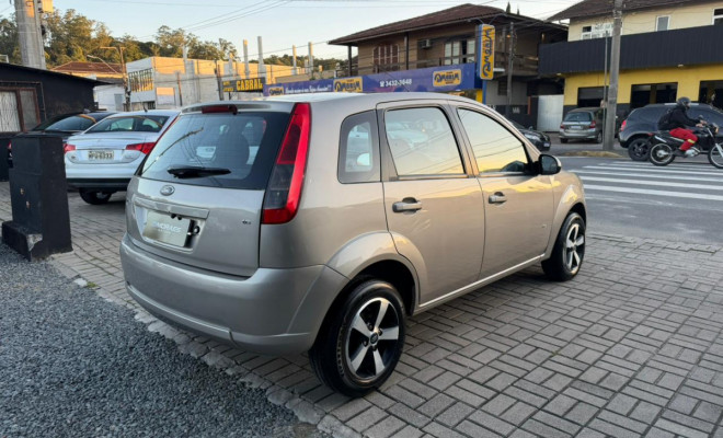 Ford Fiesta SE 1.6 8V Flex 5p 2014 Flex-2