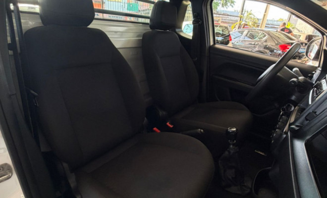 Fiat Strada Endurance 1.4 Flex 8V CS Plus 2023 Flex-19