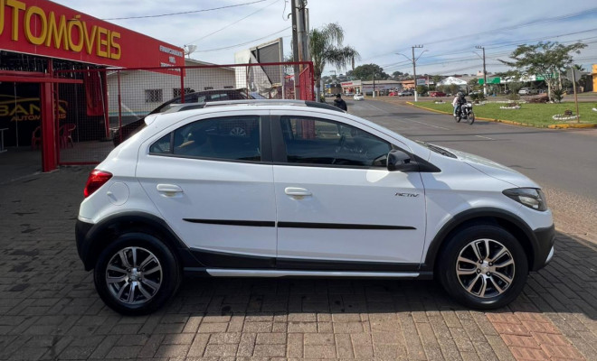 GM - Chevrolet ONIX HATCH ACTIV 1.4 8V Flex 5P Aut. 2017 Flex-4