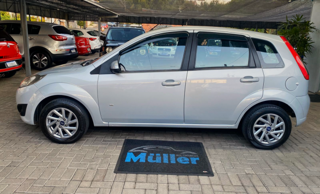 Ford Fiesta SE 1.0 8V Flex 5p 2014 Flex-5