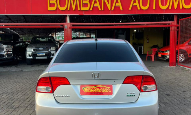 Honda Civic Sedan LXS 1.8/1.8 Flex 16V Mec. 4p 2009 Flex-2