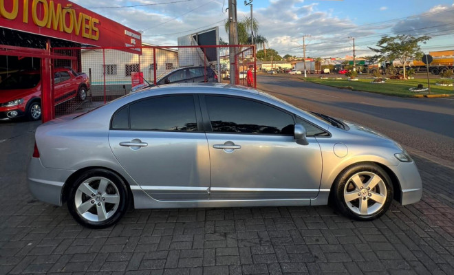 Honda Civic Sedan LXS 1.8/1.8 Flex 16V Mec. 4p 2009 Flex-4