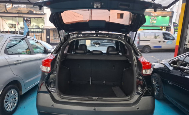 Nissan KICKS SL 1.6 16V FlexStar 5p Aut. 2017 Flex-6