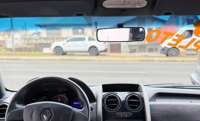 Renault DUSTER Expression 1.6 Hi-Flex 16V Mec. 2017 Flex-10